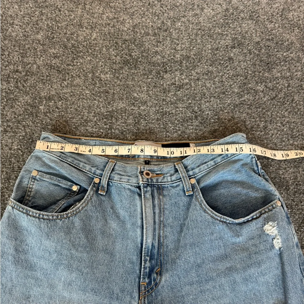 Levi's SilverTab Women’s Jeans Size 31 Blue 94 Baggy Light Distressed